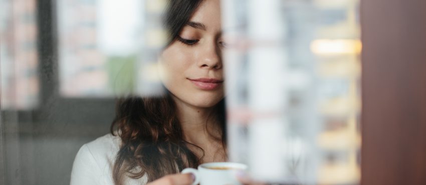 Caffè e Benessere Mentale: Come Una Tazza al Giorno Può Migliorare la Tua Vita