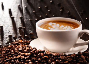 Caffè: Un Elisir per il Benessere e la Socialità - Scopri i Benefici